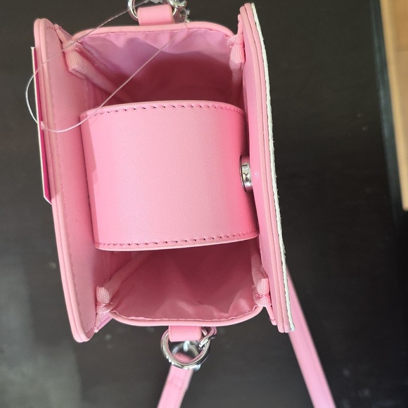 Betsey Johnson Sassyhearts Crossbody - Picture 5 of 7